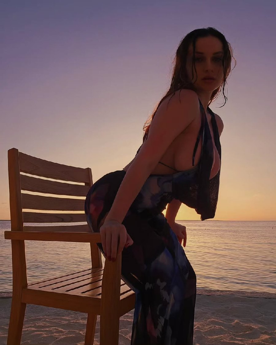 Sexy girl Miranda Faith nude in Ajmer