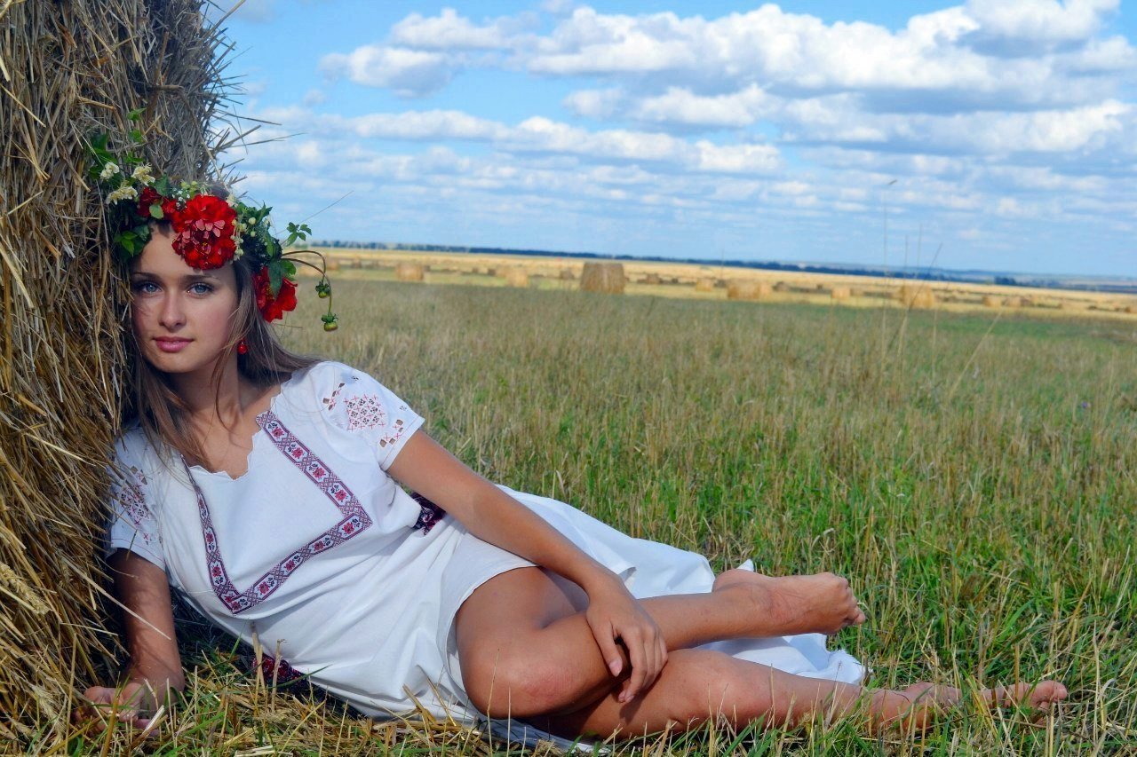 Slavic girls in Ajmer